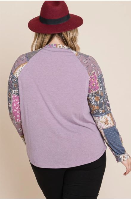 Casual Top With Printed Sleeves