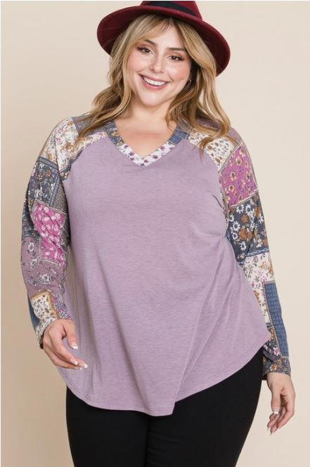 Casual Top With Printed Sleeves